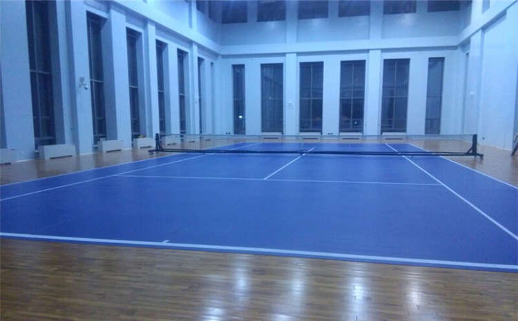 松木體育運動地板怎么保養？